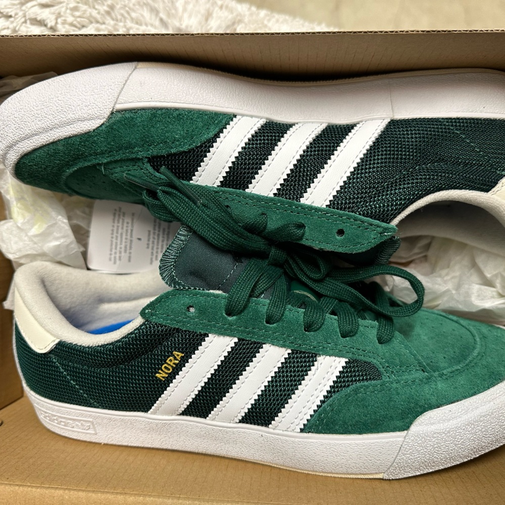 Adidas Nora Dark Green sneakers